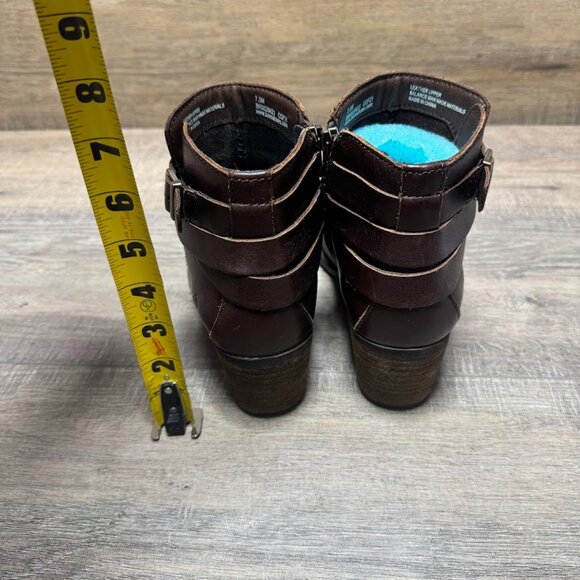 Born Payton Brown Leather Wraparound Strap Ankle Boots Women's Size 7.5 - Picture 3 of 7